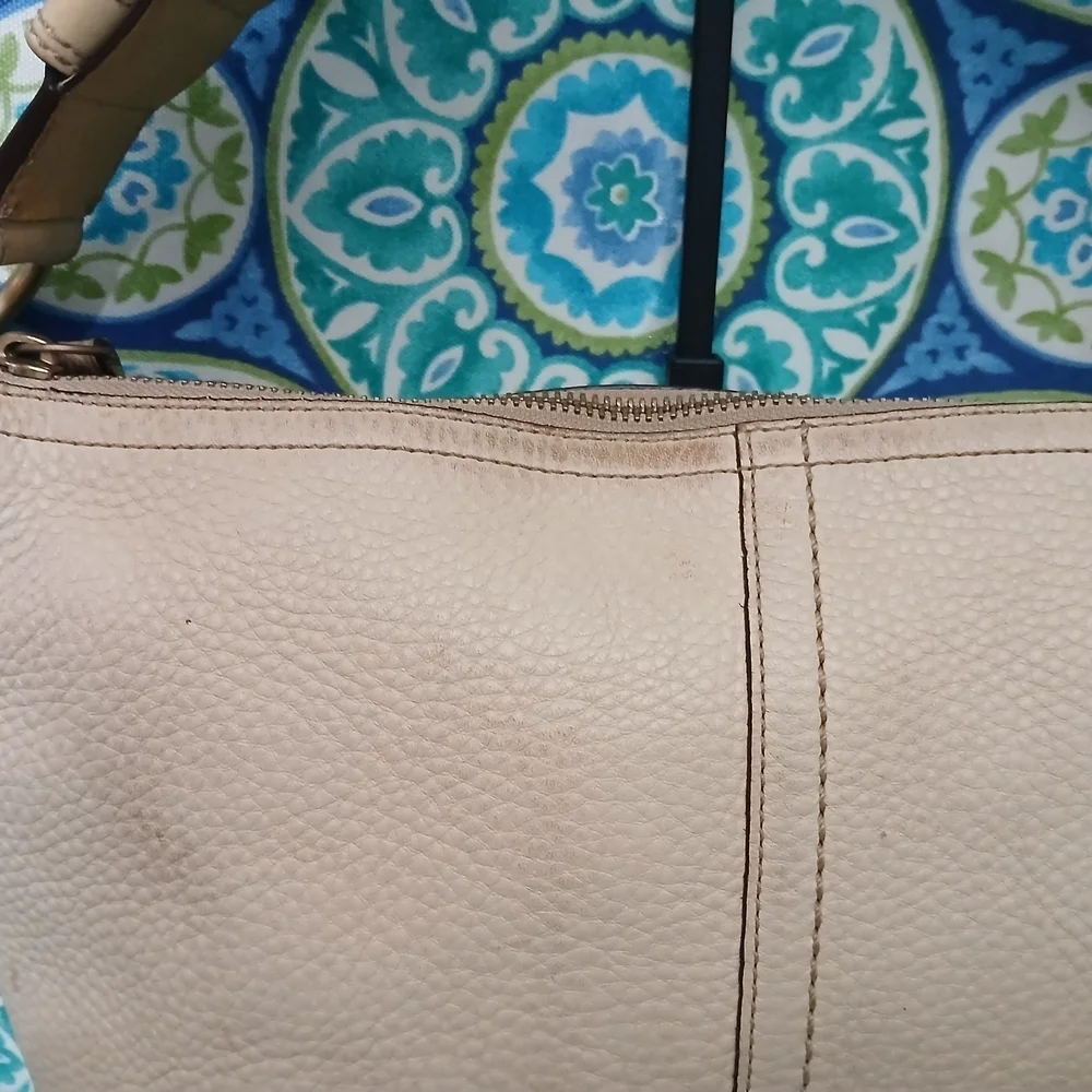 Coach Cream Leather Soho Hobo Bag 11838 Vintage Y2K Crescent Shoulder Purse